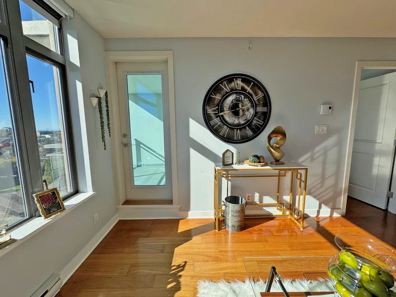 1401 3660 VANNESS AVENUE - photo 2 of 20