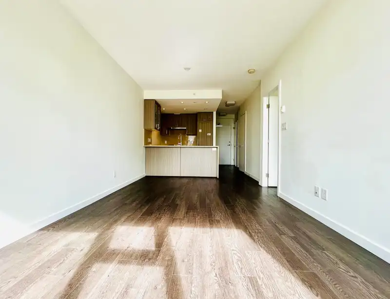 605 5598 ORMIDALE STREET - photo 1 of 8