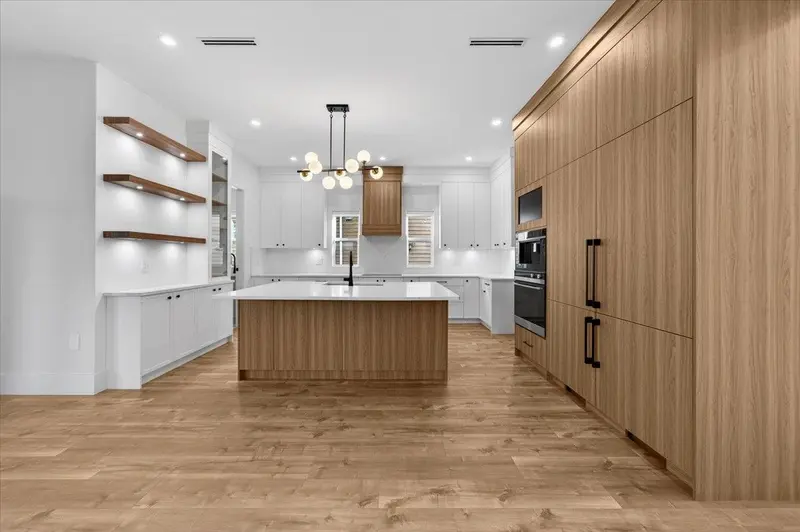 17317 103A AVENUE - photo 1 of 25