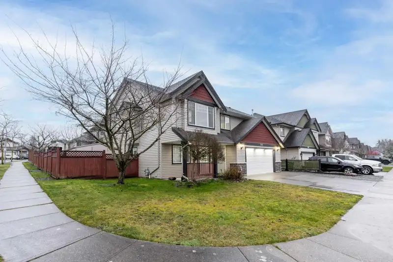 2886 BOXCAR STREET - photo 2 of 40