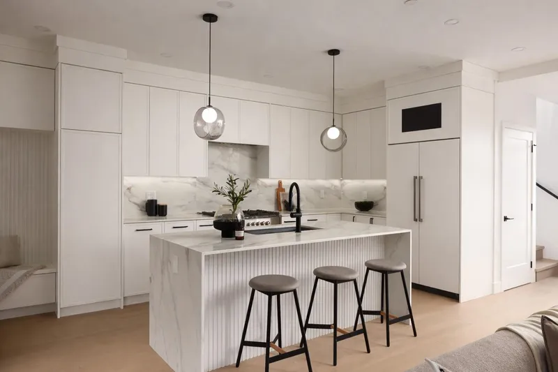 1 421 W 23RD AVENUE - photo 1 of 25