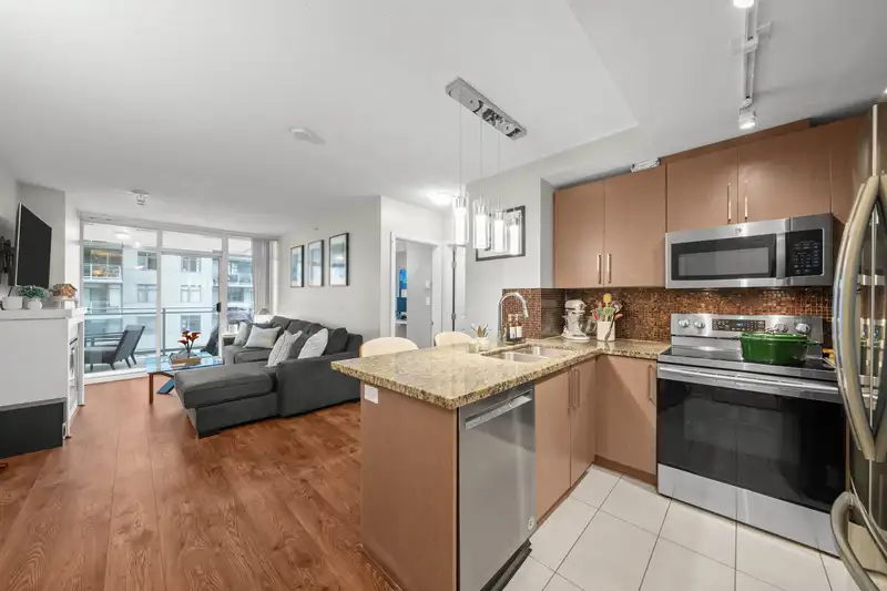 1609 888 CARNARVON STREET - photo 2 of 33