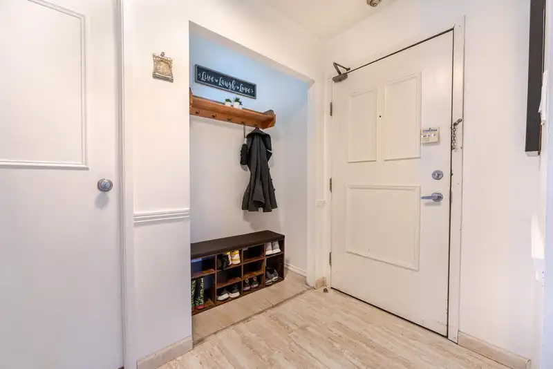 308 8760 BLUNDELL ROAD - photo 2 of 20