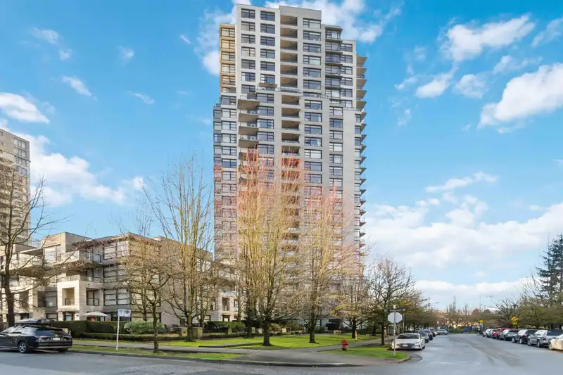 2009 5380 OBEN STREET - photo 1 of 38