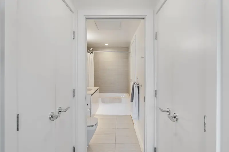 701 5766 GILBERT ROAD - photo 4 of 13