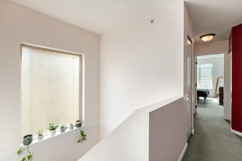 204 1436 PORTAGE ROAD - photo 2 of 15