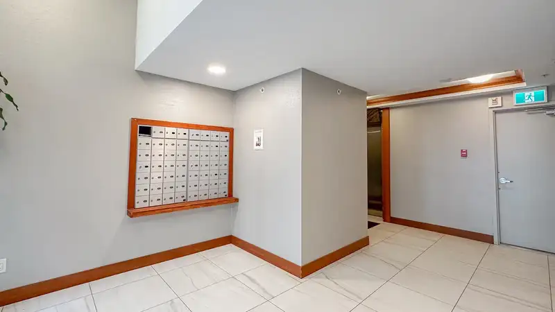 701 1318 HOMER STREET - photo 4 of 28