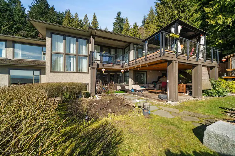 1162 MILLSTREAM ROAD - photo 1 of 31