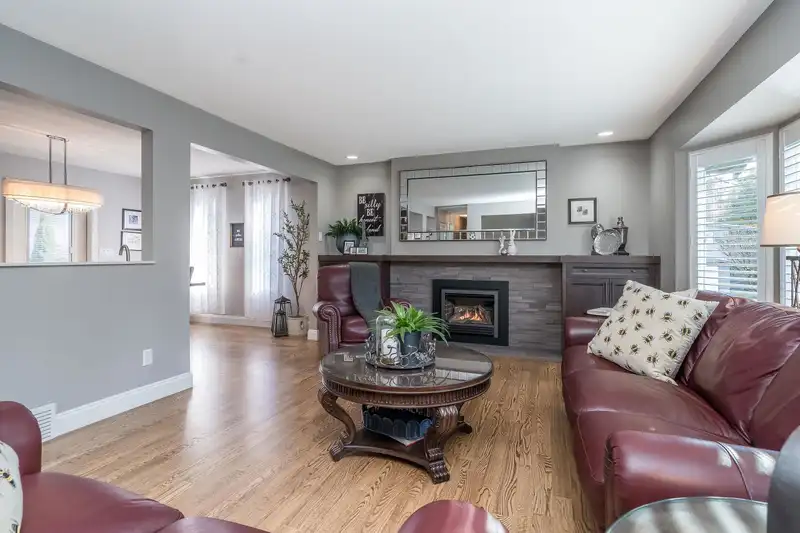 7341 S MINSTER DRIVE - photo 4 of 33