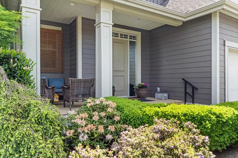 5950 SAPPERS WAY - photo 4 of 38