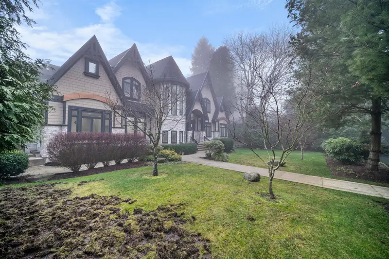 17108 4 AVENUE - photo 3 of 25