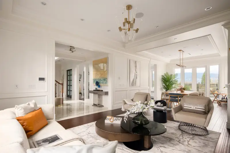 3955 W BROADWAY - photo 1 of 25