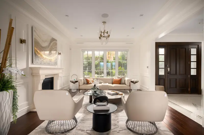 3955 W BROADWAY - photo 2 of 25