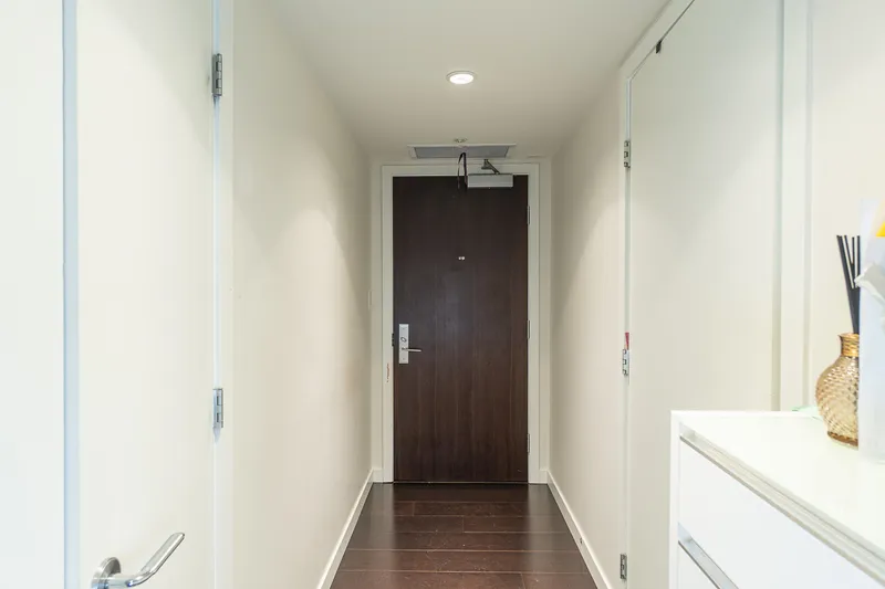 1601 788 RICHARDS STREET - photo 4 of 25