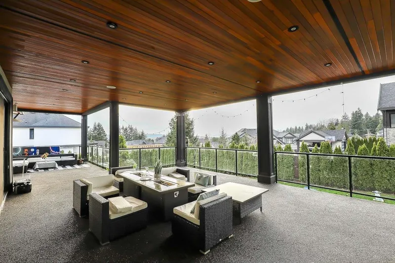 14601 55A AVENUE - photo 3 of 25