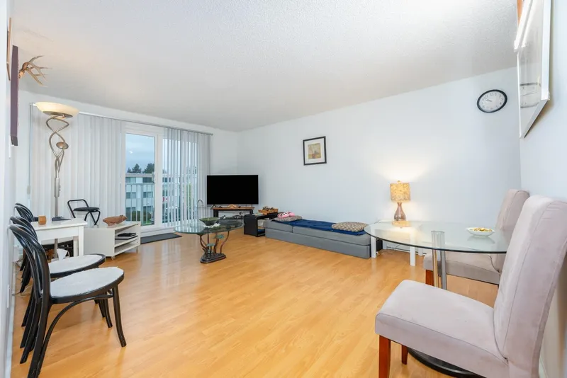 310 7240 LINDSAY ROAD - photo 3 of 19