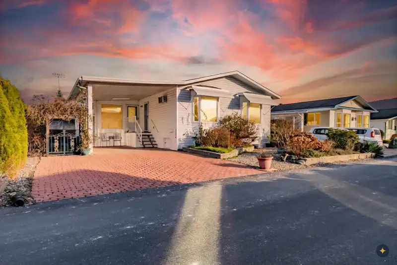 46 9055 ASHWELL ROAD - photo 2 of 35