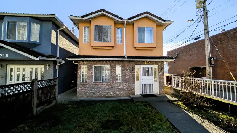 708 E 49TH AVENUE - photo 1 of 27