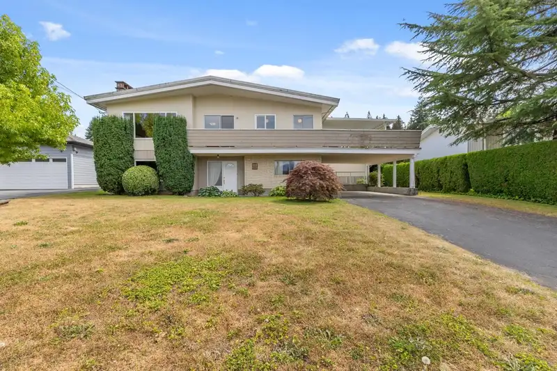 879 THERMAL DRIVE - photo 1 of 40