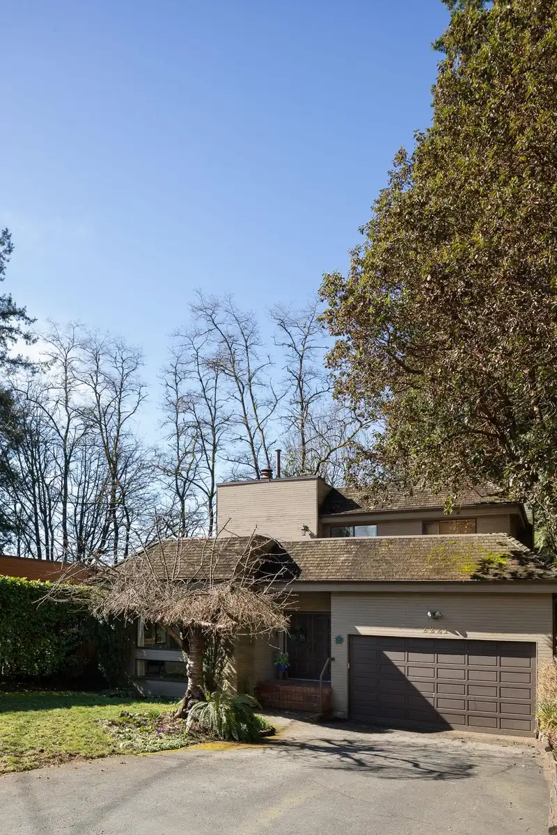 2221 BOWSER AVENUE - photo 3 of 40