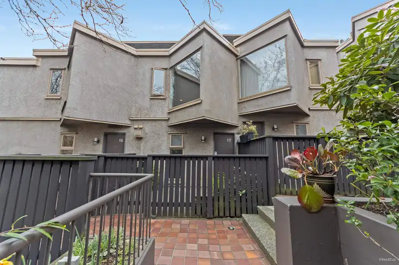 17 870 W 7TH AVENUE - photo 1 of 26