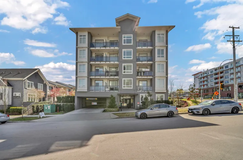 314 13628 81A AVENUE - photo 1 of 24