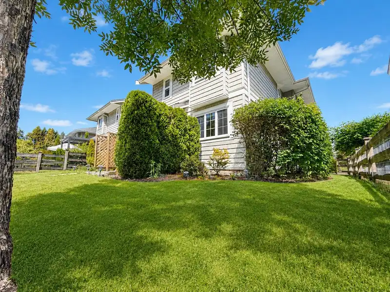 62 12161 237 STREET - photo 3 of 32