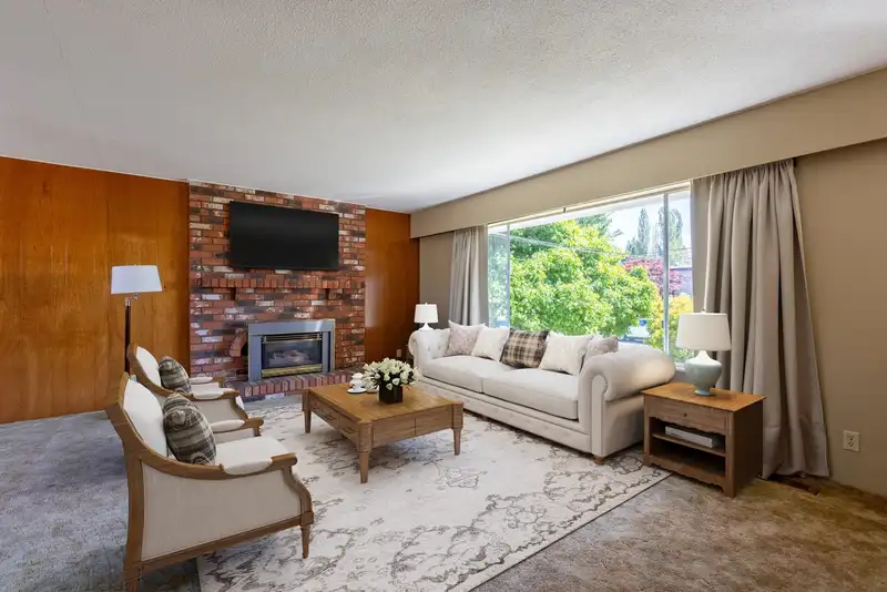 3371 VINCENT STREET - photo 3 of 40