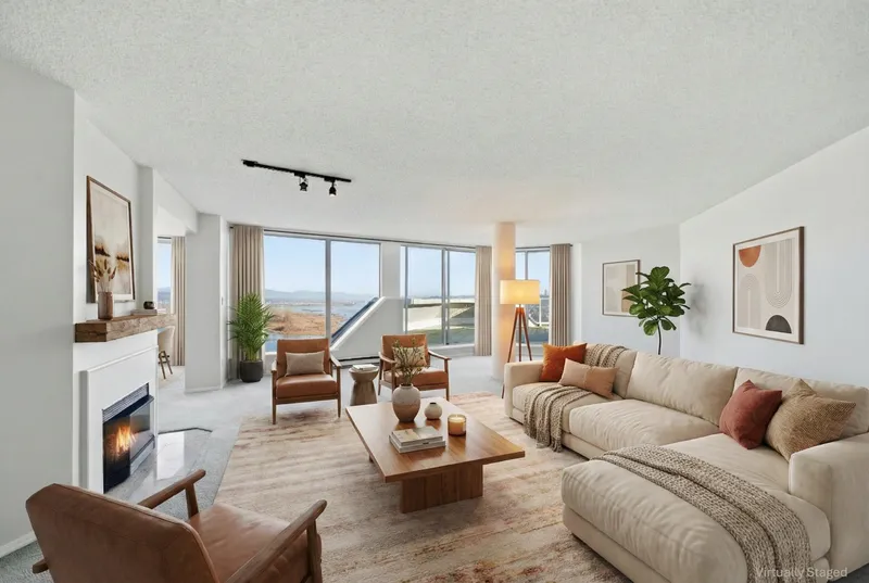 1703 71 JAMIESON COURT - photo 3 of 25