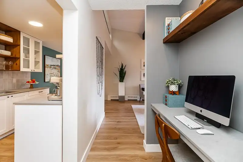 334 9101 HORNE STREET - photo 2 of 30