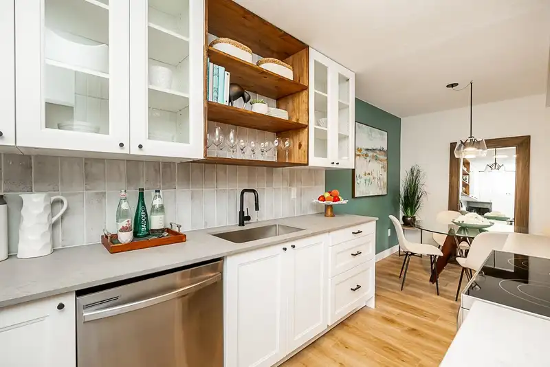 334 9101 HORNE STREET - photo 3 of 30