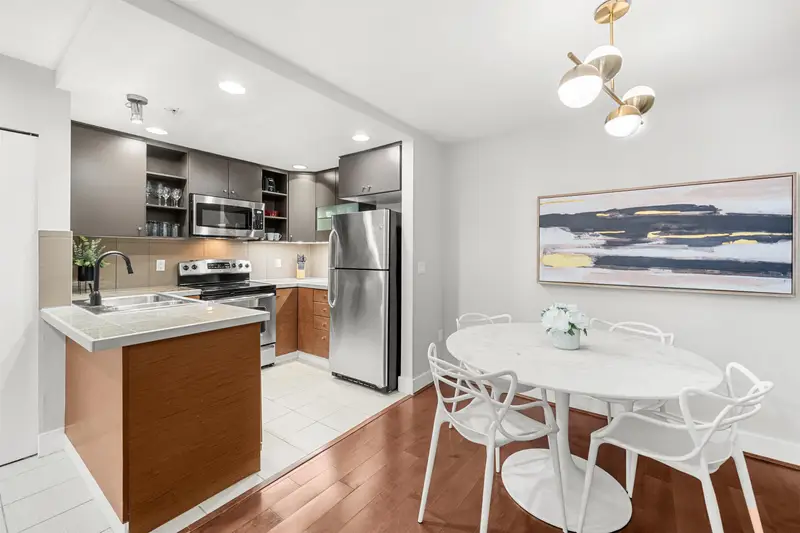 78 728 W 14TH STREET - photo 3 of 25