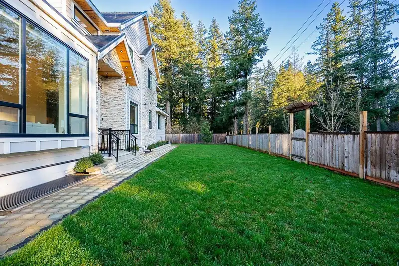 19805 32 AVENUE - photo 3 of 40