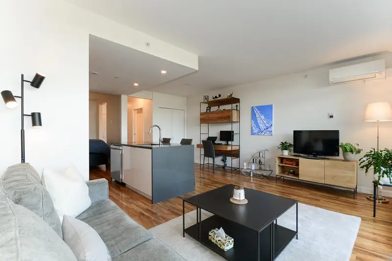 221 289 E 6TH AVENUE - photo 4 of 25