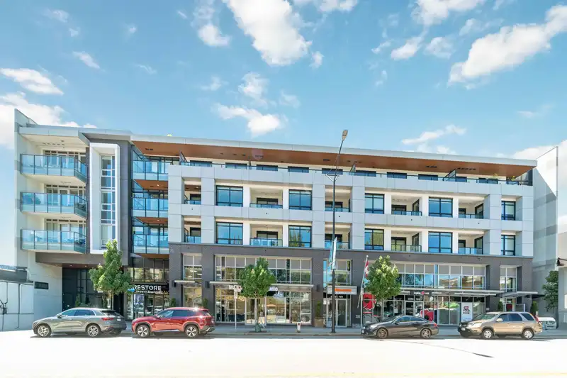 406 4352 HASTINGS STREET - photo 1 of 33