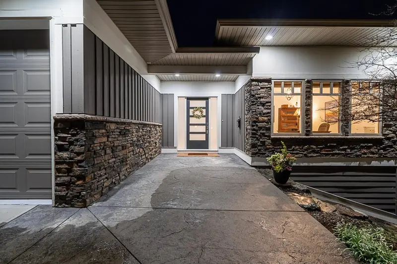 111 51075 FALLS COURT - photo 1 of 25