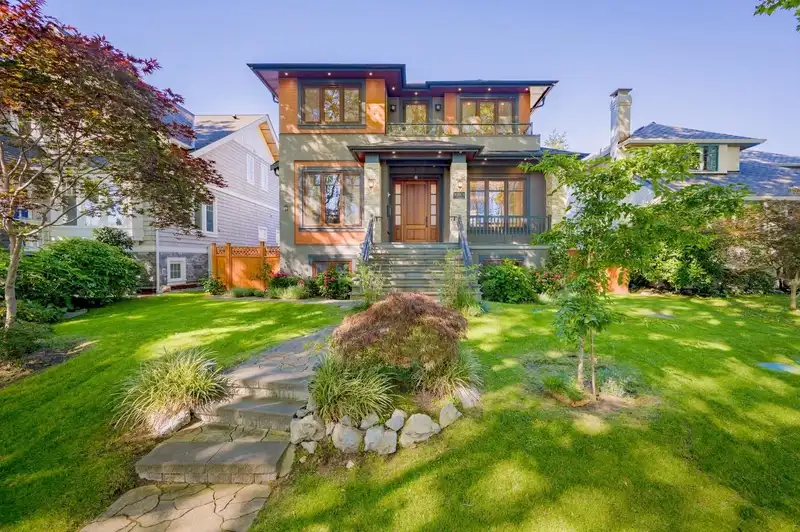 3231 W 36TH AVENUE - photo 1 of 29