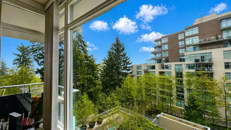 601 9266 UNIVERSITY CRESCENT - photo 1 of 17