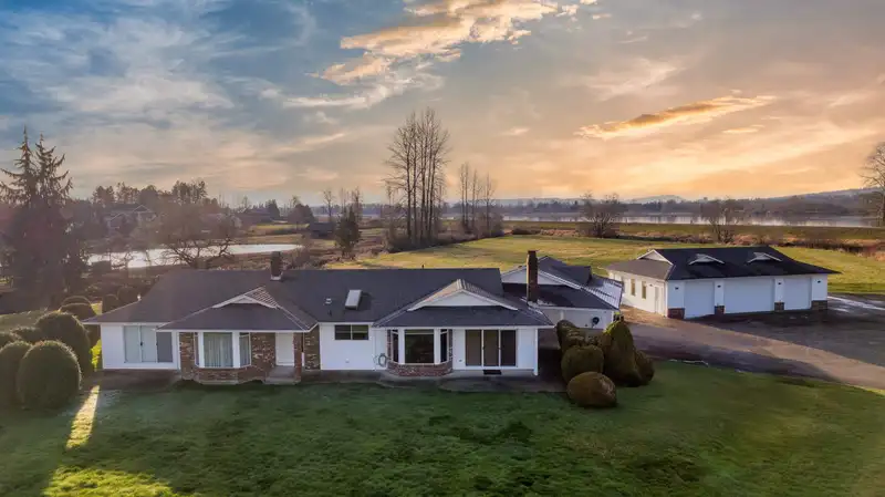 15145 HARRIS ROAD - photo 2 of 40