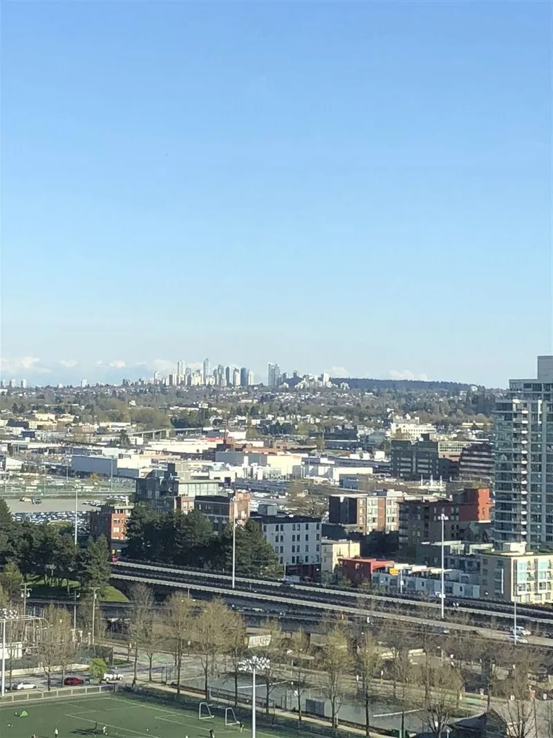 2108 63 KEEFER PLACE - photo 4 of 7