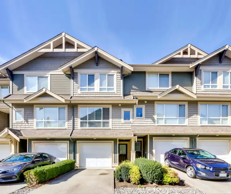 17 7848 170 STREET - photo 2 of 32