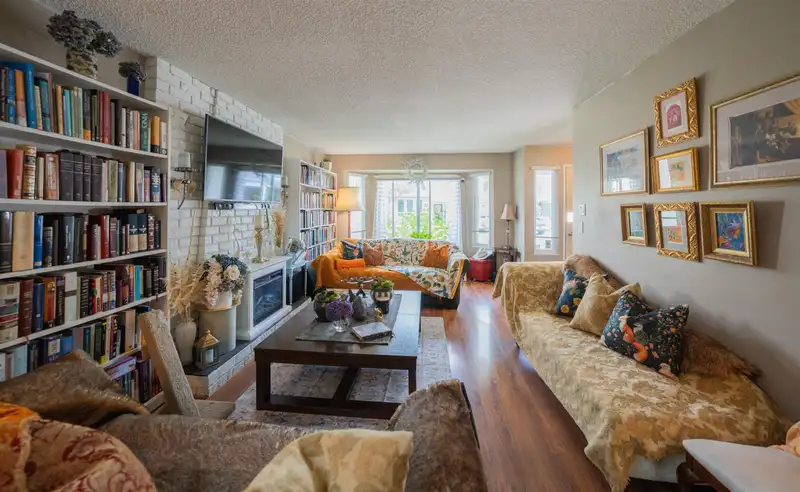 1237 RIVER DRIVE - photo 4 of 40