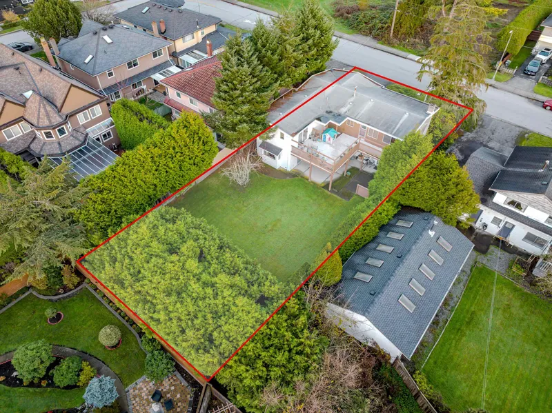 8531 ASH STREET - photo 4 of 25