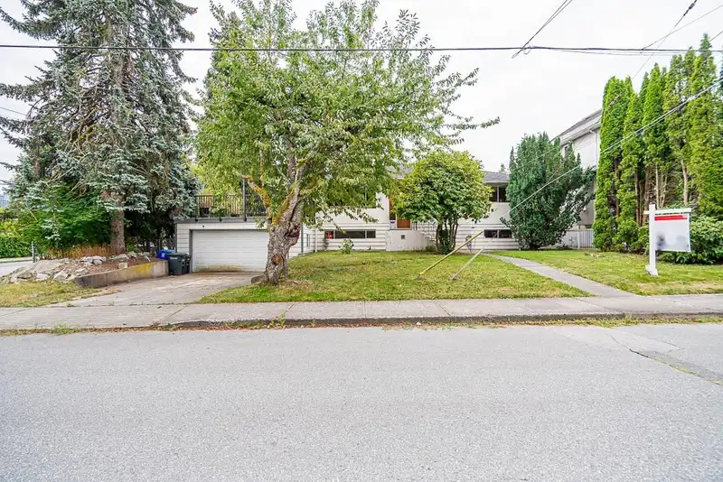 4084 BRANDON STREET - photo 1 of 33