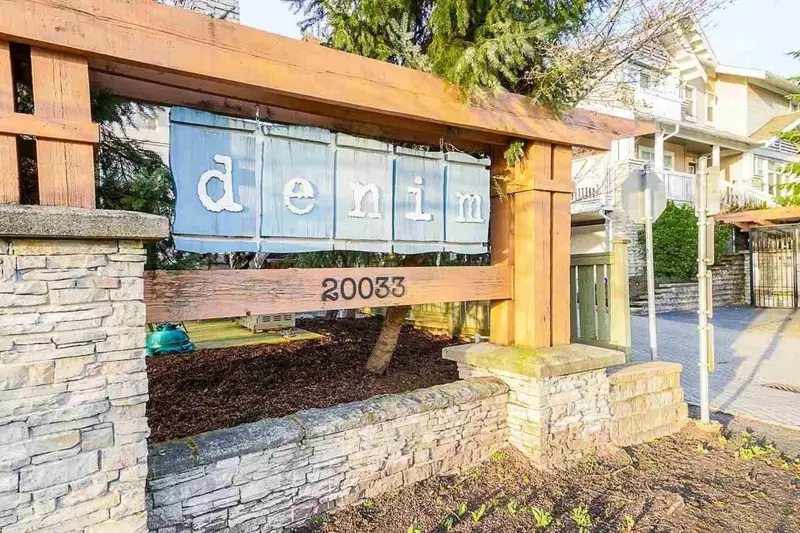 125 20033 70 AVENUE - photo 3 of 5