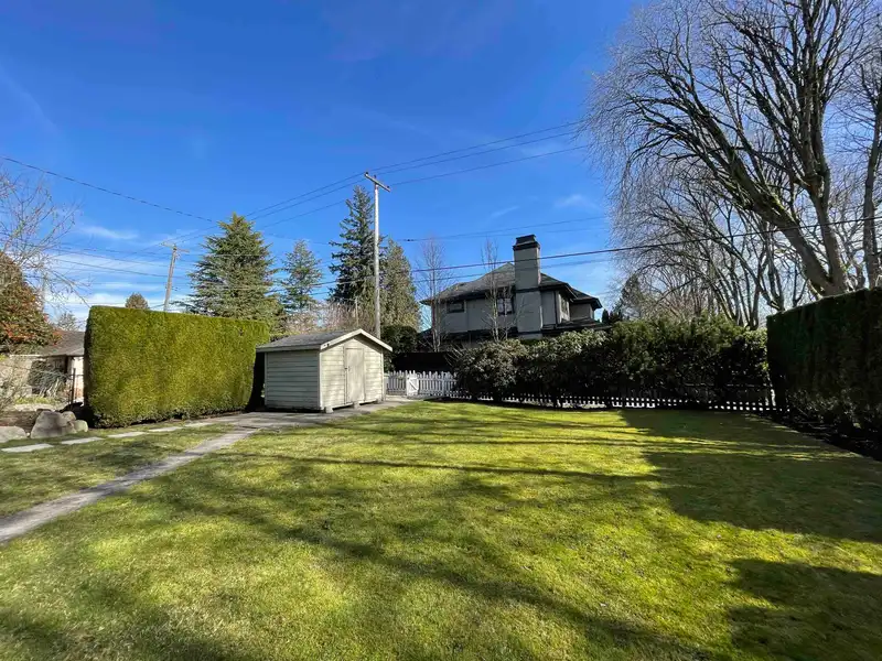 4994 BLENHEIM STREET - photo 2 of 15