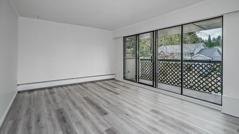 314 590 WHITING WAY - photo 3 of 19