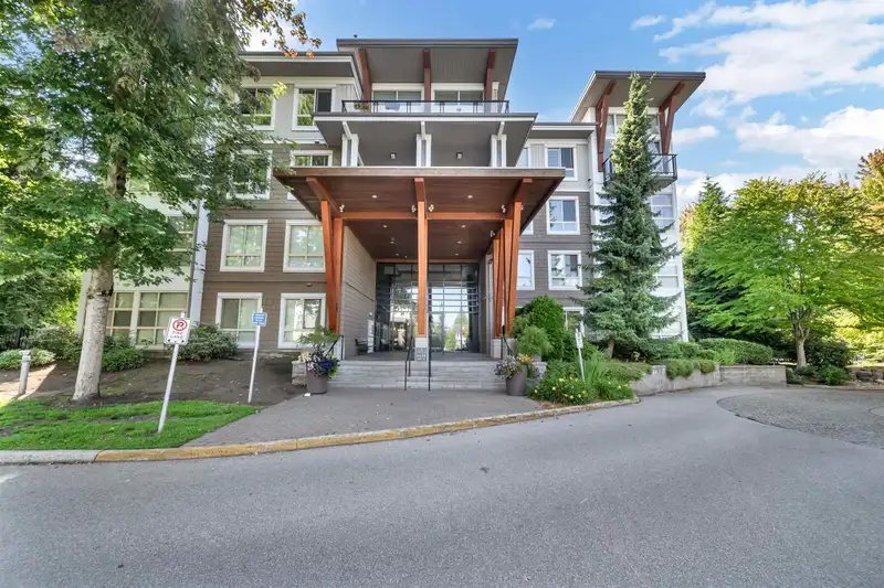 112 6628 120 STREET - photo 1 of 40