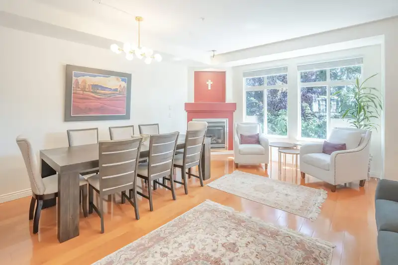3 20449 66 AVENUE - photo 4 of 32