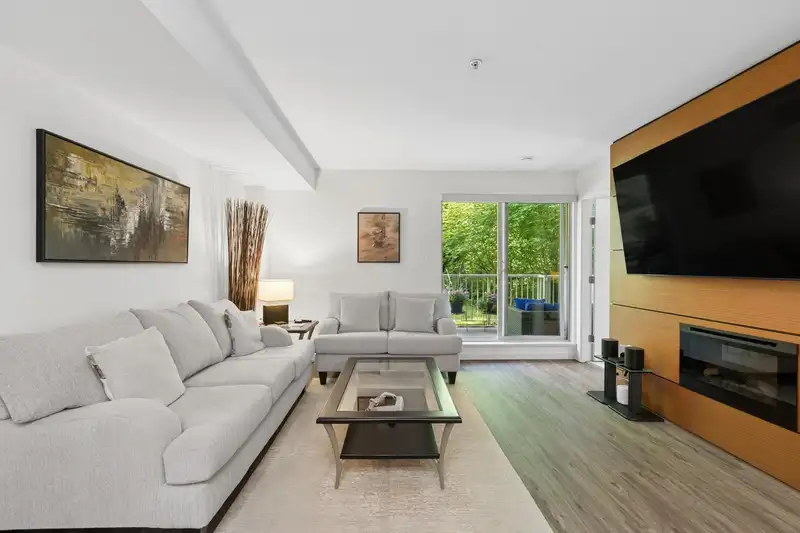 102 2832 CAPILANO ROAD - photo 3 of 32